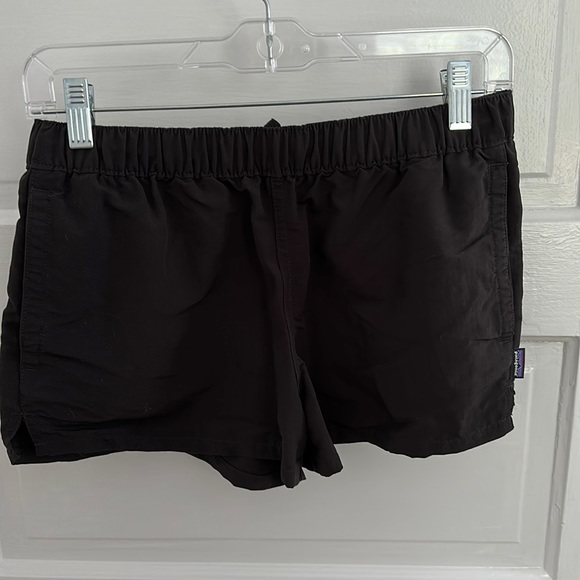 Patagonia barely baggies - Picture 1 of 4